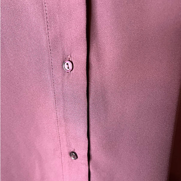 The Limited Women's Tunic Blouse Size 2X in Purple V-neck Roll Tab Sleeves New - Picture 2 of 6